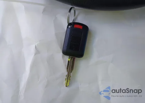 2021 Mitsubishi Mirage Carbonite Edition/Es/Le из США, поврежденный, VIN ML32AUHJ4MH008462